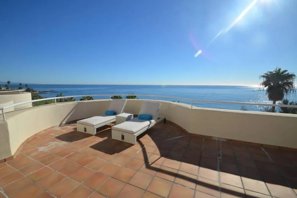 Vistas Al Mar Panoramicas En Estepona Spain